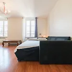 Nice Apartment Near The Place De La Concorde
